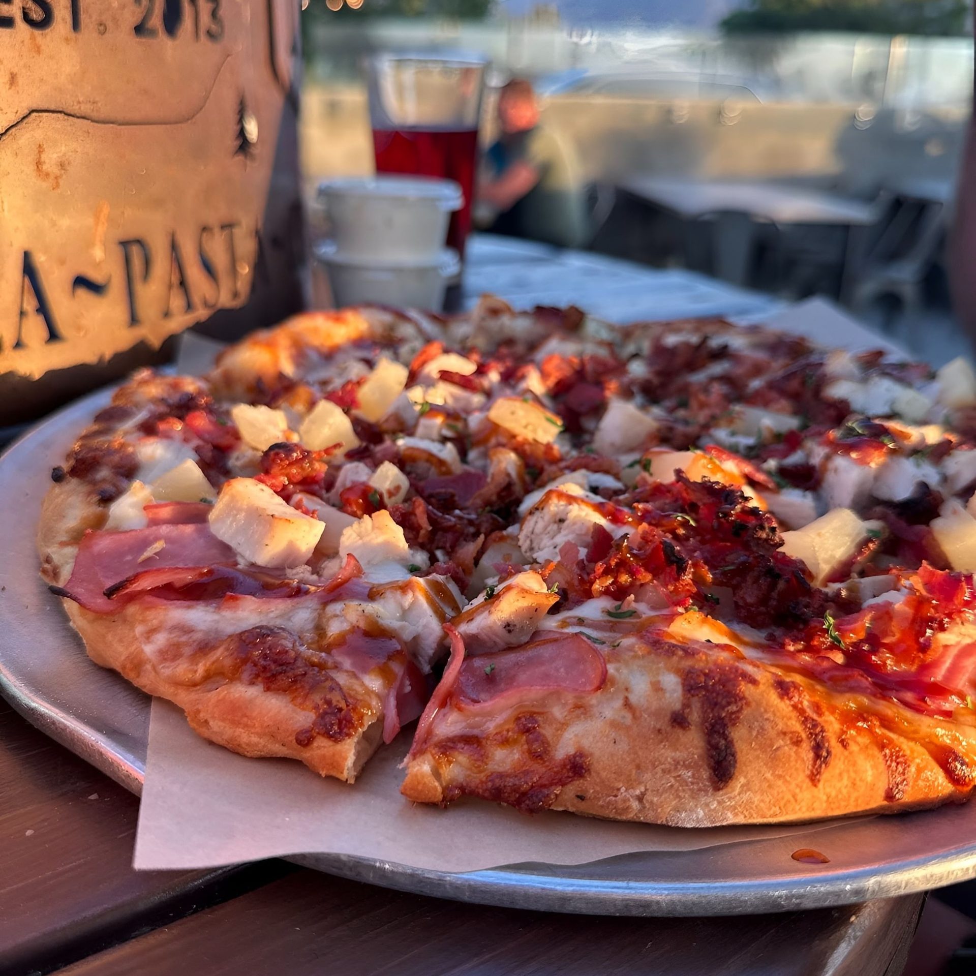 Pizza in Tehachapi, CA | TK Pizza