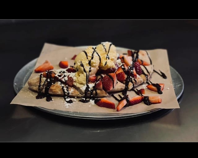 Dessert Calzone.